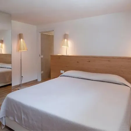 Luxury In Granito Sardo Con Piscina