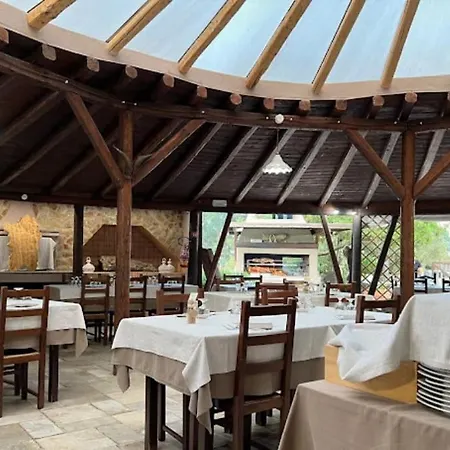 Luxury In Granito Sardo Con Piscina Villa *
